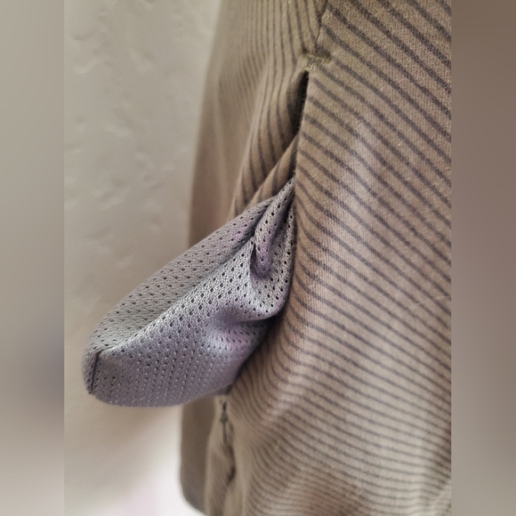 Hiking Dress. Green with Black Stripe Design from MOUNTAIN HARD WEAR. - Picture 14 of 15